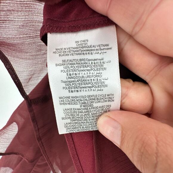 NWT BCBGeneration Tiered‎ Bell Long Sleeve Blouse Size XXS Purple Burgundy - Picture 10 of 13